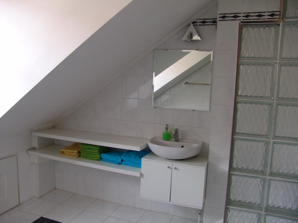 Luna City Apartman Apartment Sopron Exterior photo