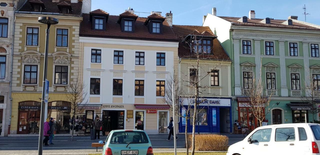 Luna City Apartman Apartment Sopron Exterior photo